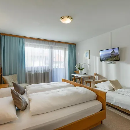 Baumgarten & Baumgarten Hotel