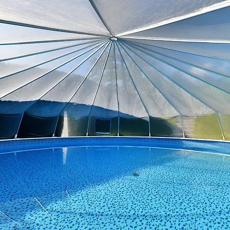 Baumgarten & Baumgarten Hotel