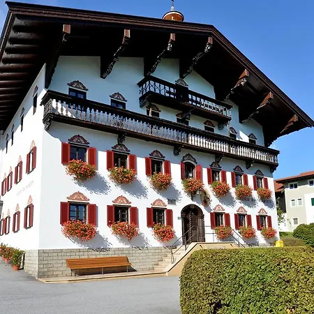 Baumgarten & Baumgarten Szálloda 3*