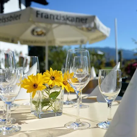 Baumgarten & Baumgarten 3*