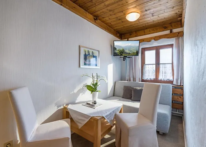 Baumgarten & Baumgarten 3*