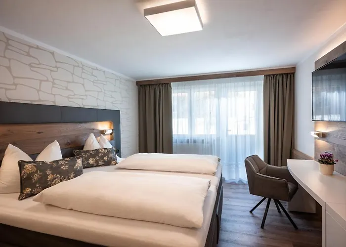 ホテル Baumgarten & Baumgarten